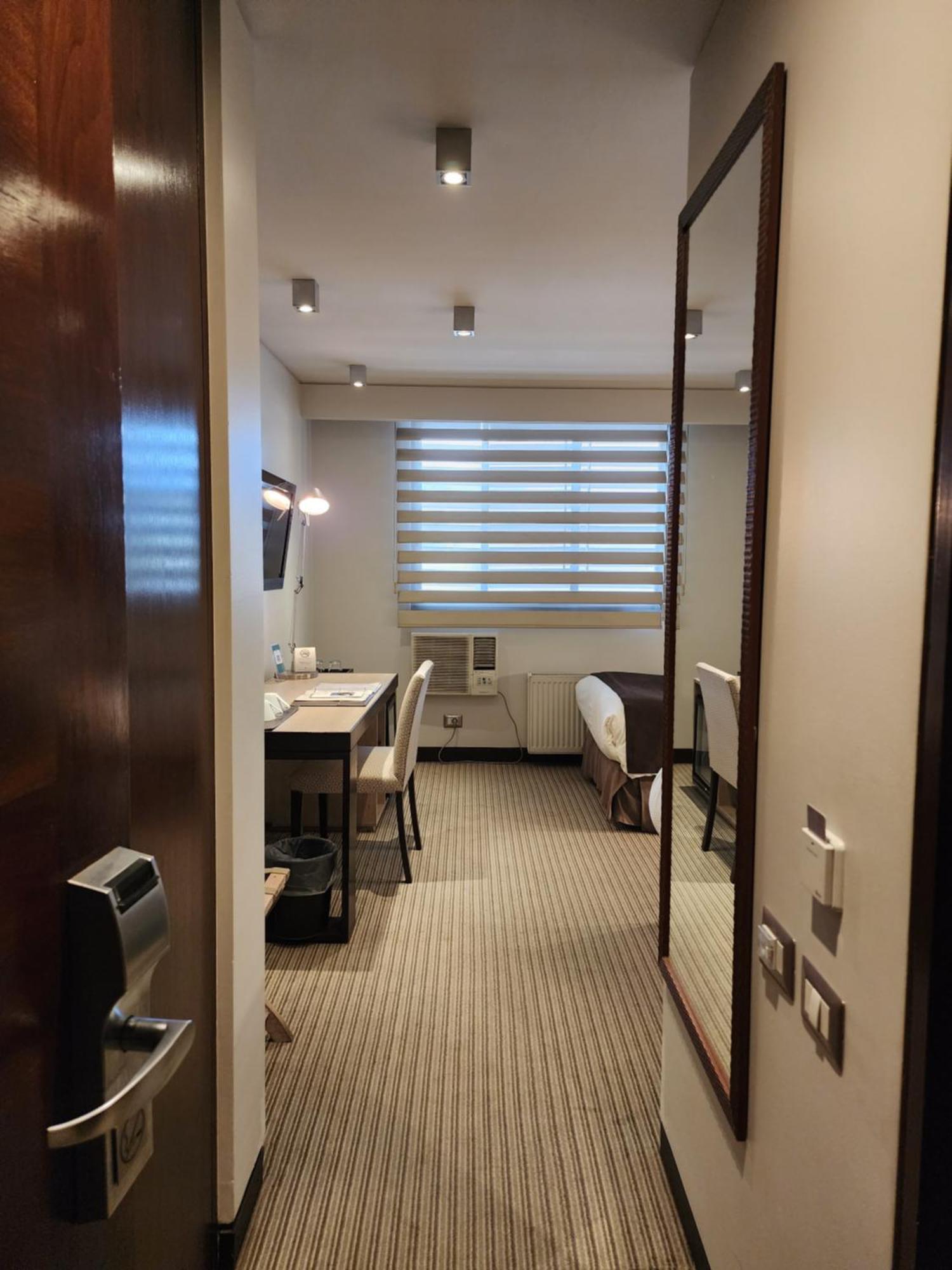 Hotel Los Espanoles Plus サンティアゴ エクステリア 写真
