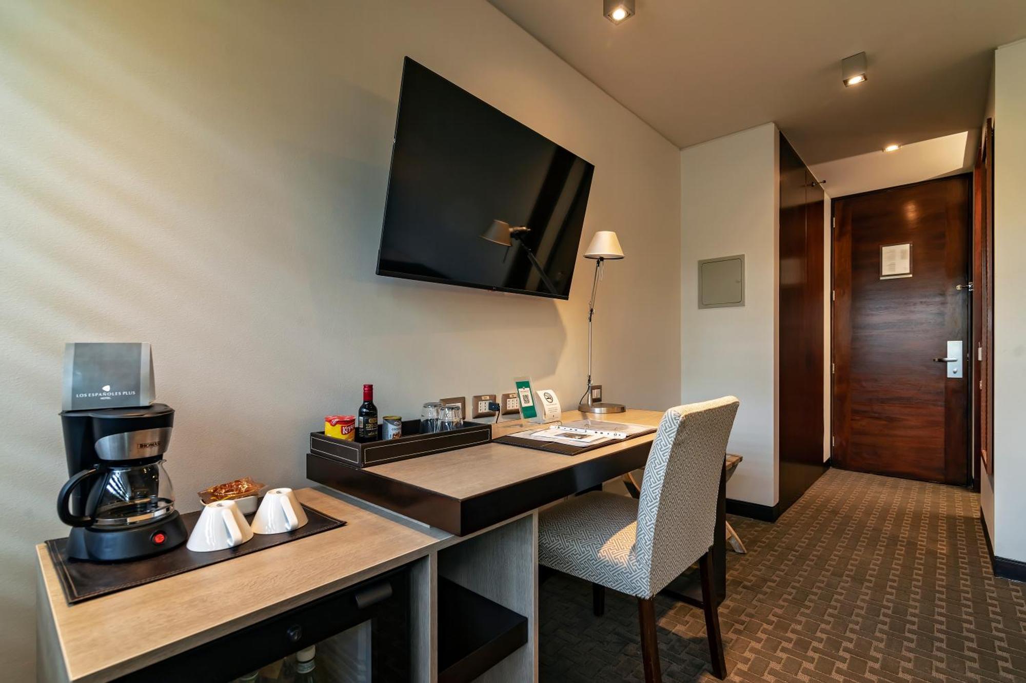 Hotel Los Espanoles Plus サンティアゴ エクステリア 写真